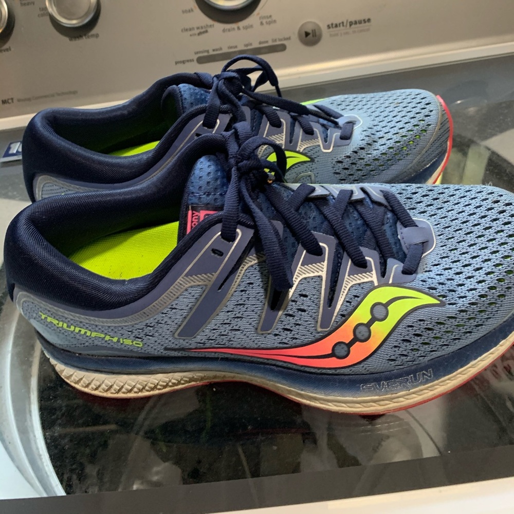 Saucony triumph ISO wide width